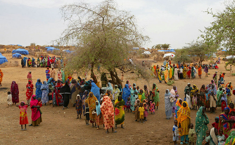 Στο χείλος της κατάρρευσης το Σουδάν &#8211; Το 95% των κατοίκων δεν έχει τη δυνατότητα να τρώει ένα πλήρες γεύμα τη μέρα