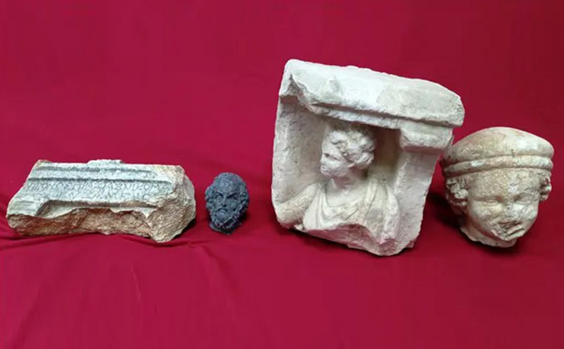 Χειροπέδες για αρχαιοκαπηλία σε 36χρονο στο Μεσολόγγι &#8211; Βρέθηκε και χάλκινη εικονιστική κεφαλή του ποιητή Ομήρου