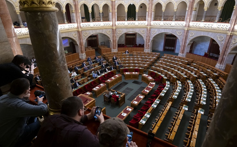 Το ουγγρικό κοινοβούλιο αποφασίζει την ερχόμενη Δευτέρα για την ένταξη της Σουηδίας στο ΝΑΤΟ
