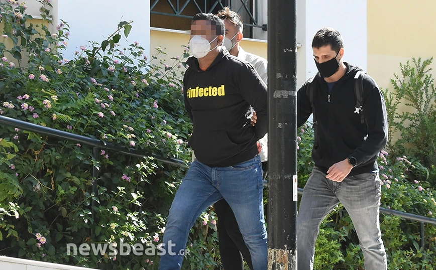 Groază în Agios Panteleimonas: pentru anchetator tatăl care și-a violat fiica de 12 ani și și-a bătut soția