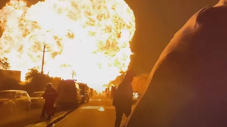 Δύο οι νεκροί από τις εκρήξεις σε πρατήριο καυσίμων κοντά στο Βουκουρέστι